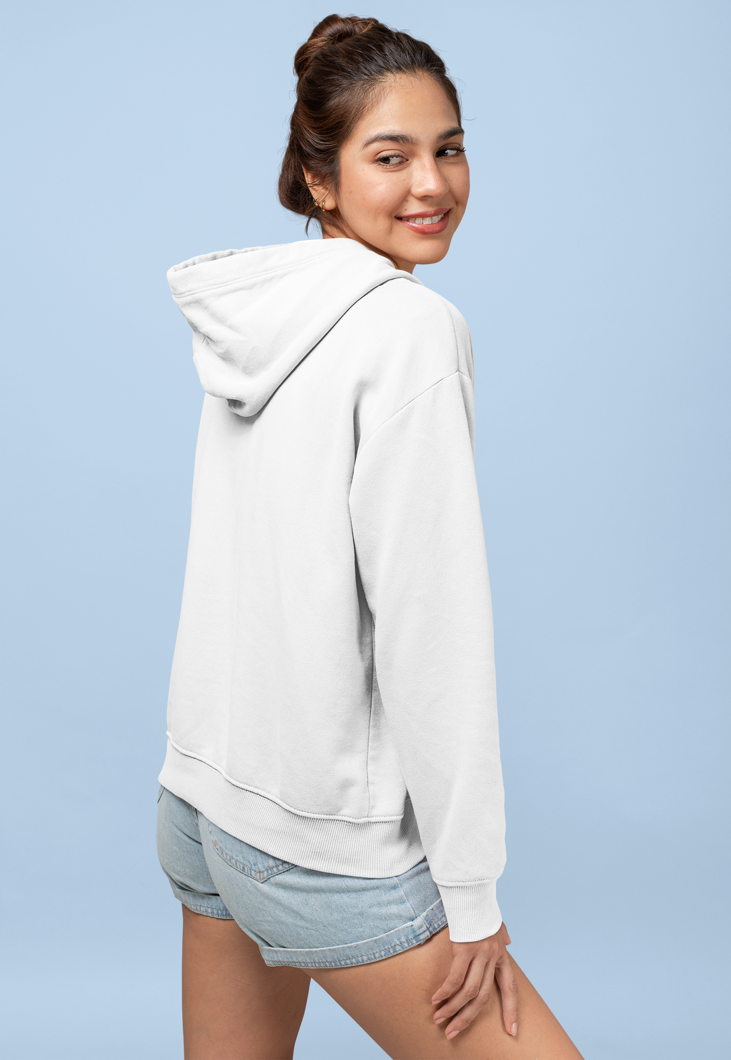 WHITE OVERSIZED HOODIE