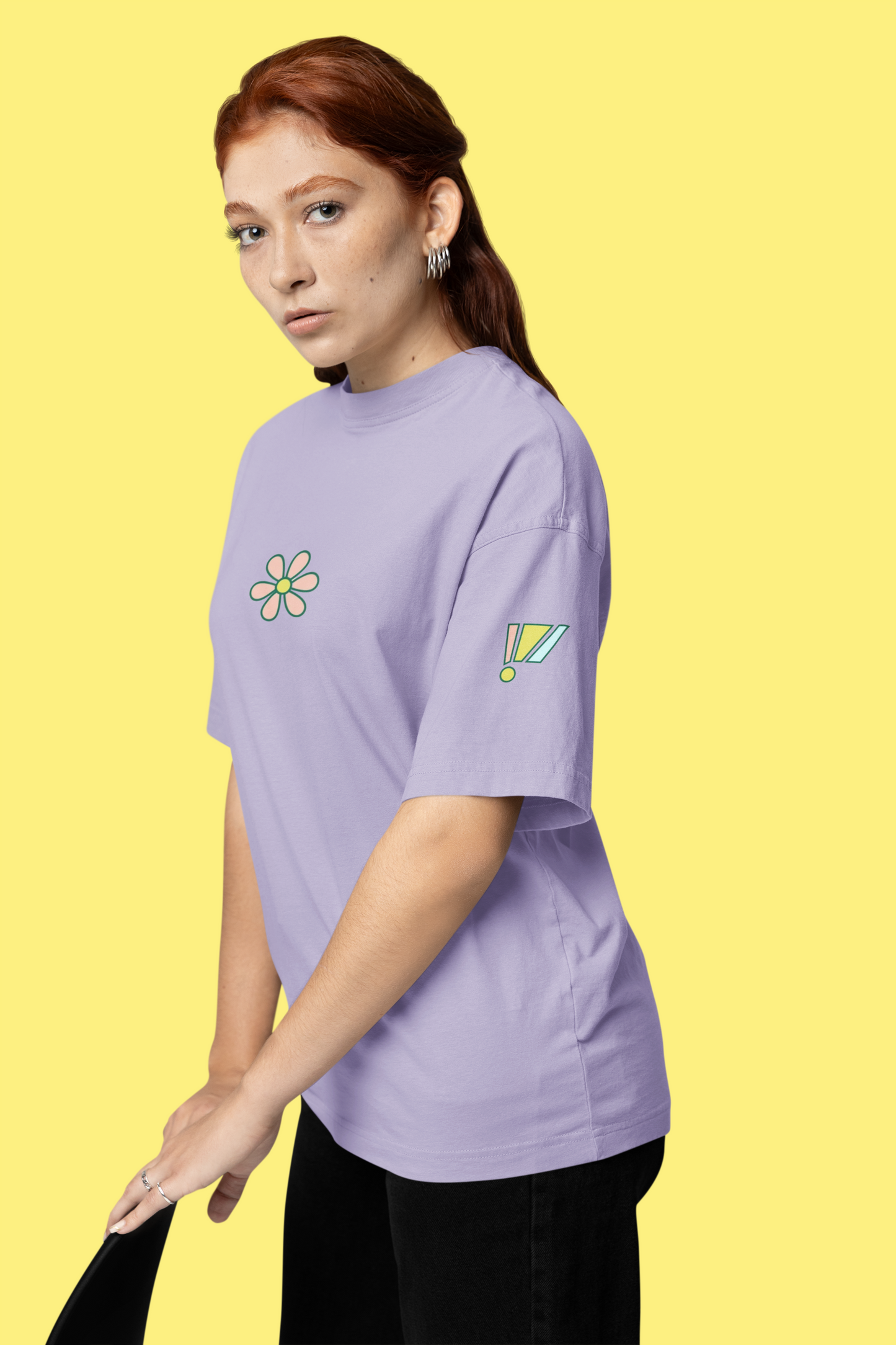 BEAUTY AROUND YOU OVERSIZED T-SHIRT