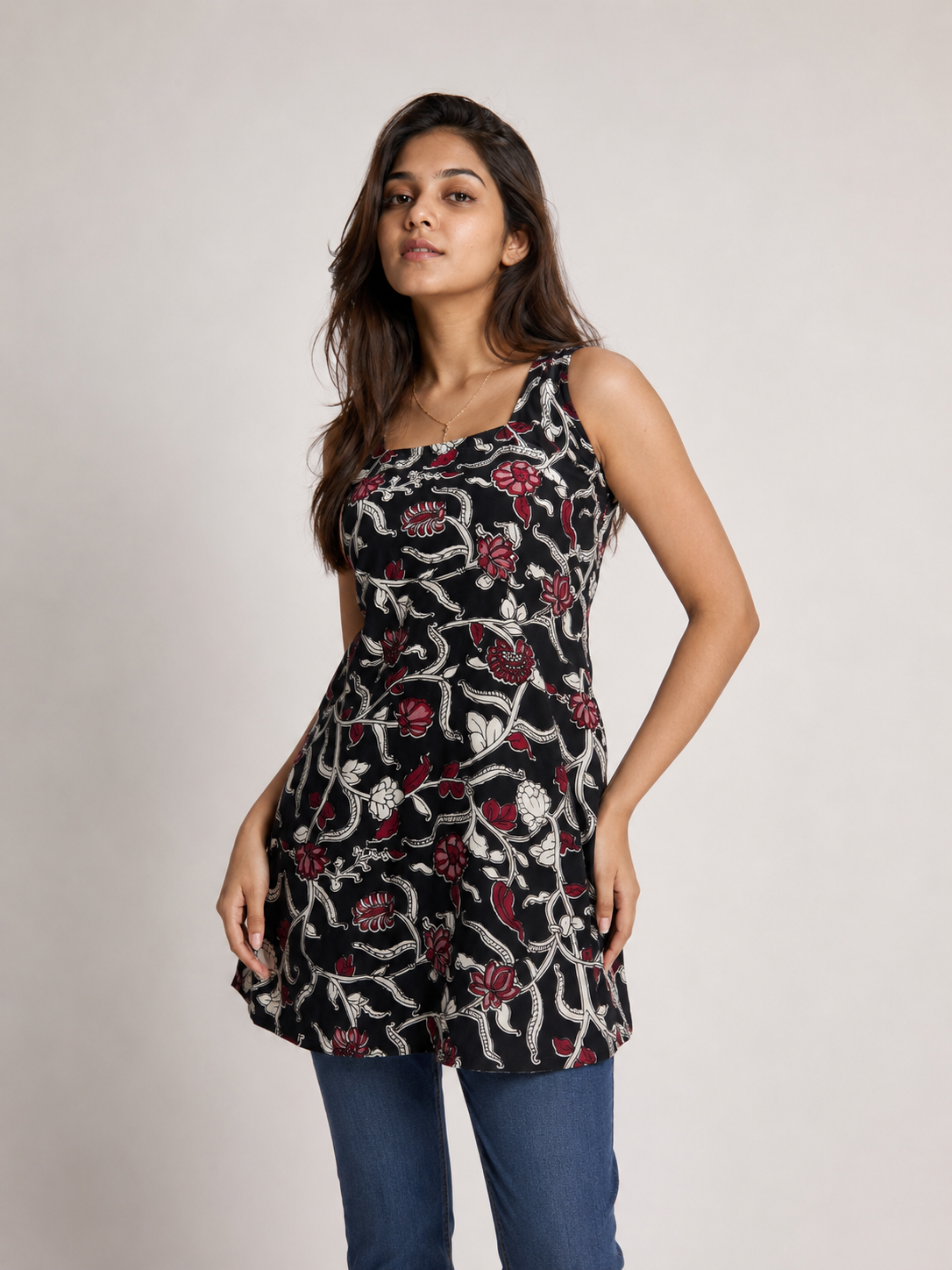 NOIRA TIE-BACK KURTI