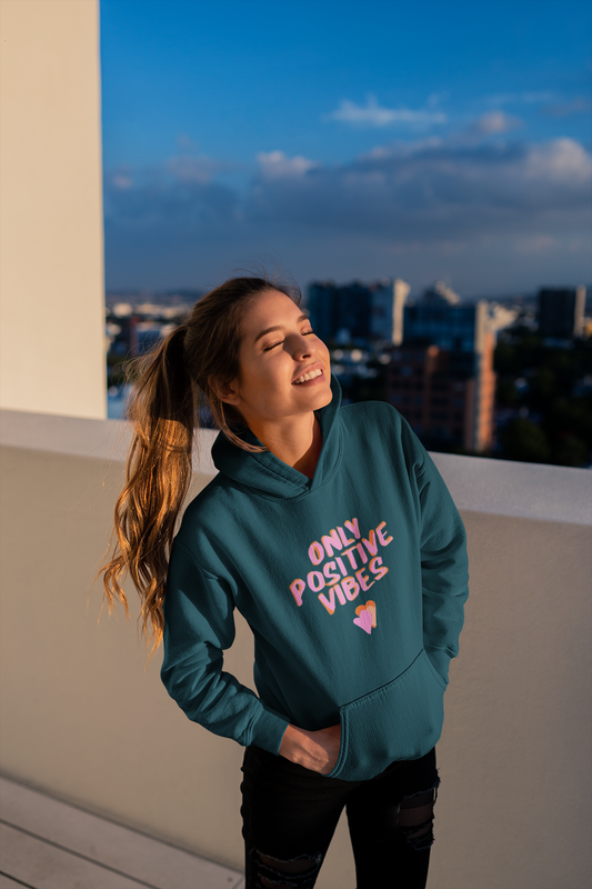 ONLY POSITIVE VIBES OVERSIZED HOODIE