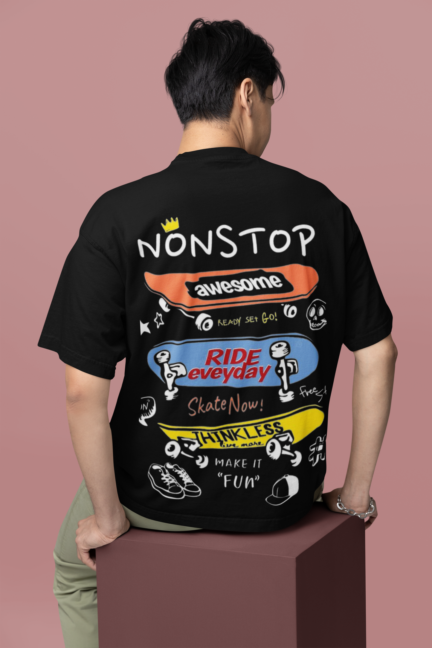 LET'S SKATE OVERSIZED T-SHIRT