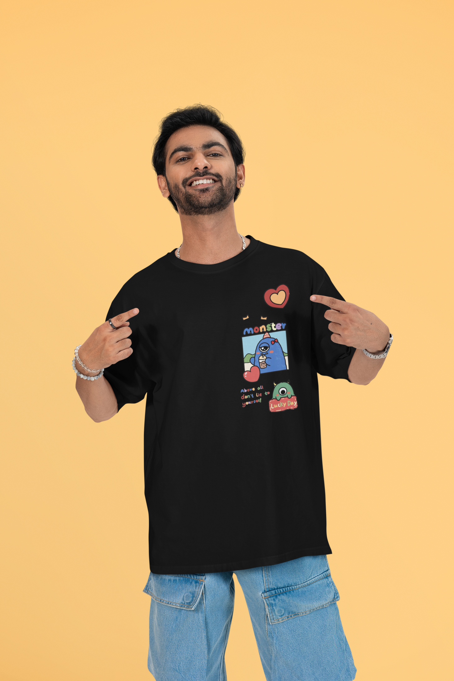 MONSTER'S LUCKY DAY OVERSIZED T-SHIRT