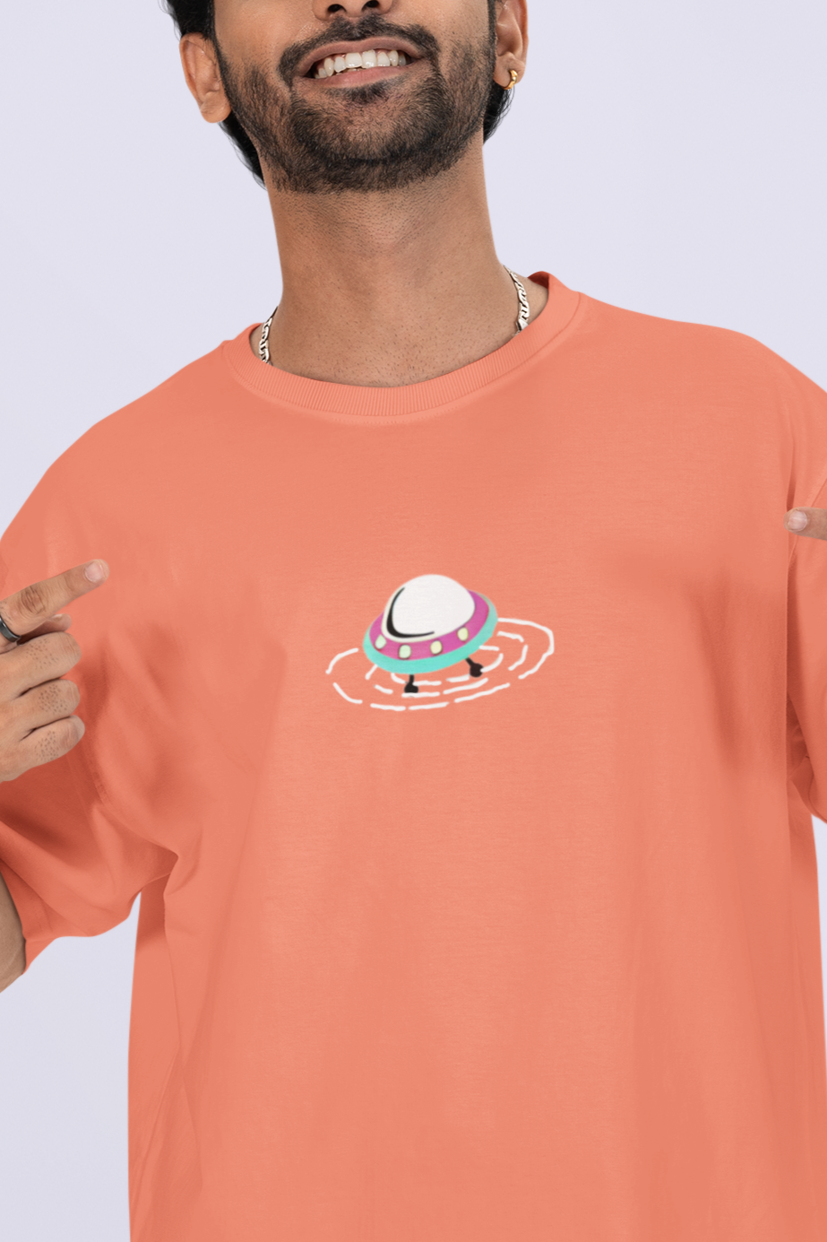 UFO & ROBO OVERSIZED T-SHIRT