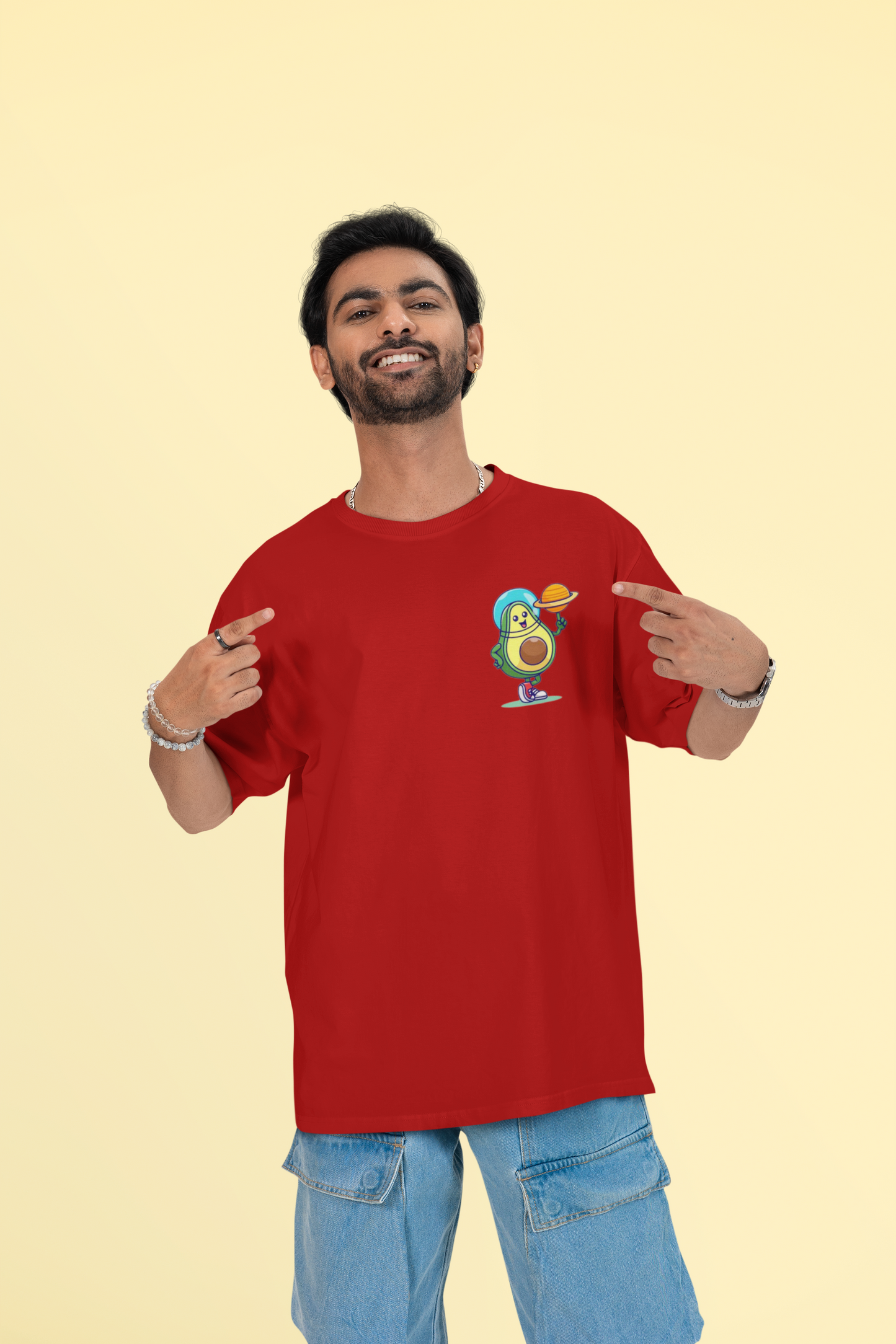 ASTRO AVACADO OVERSIZED T-SHIRT