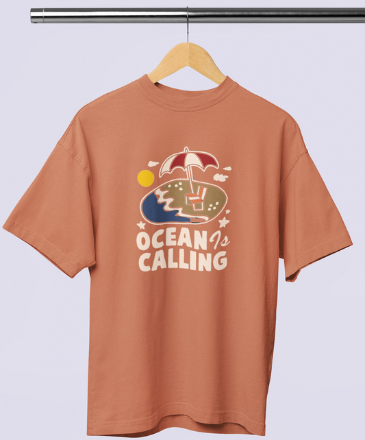 OCEAN IS CALLING OVERSIZED T-SHIRT