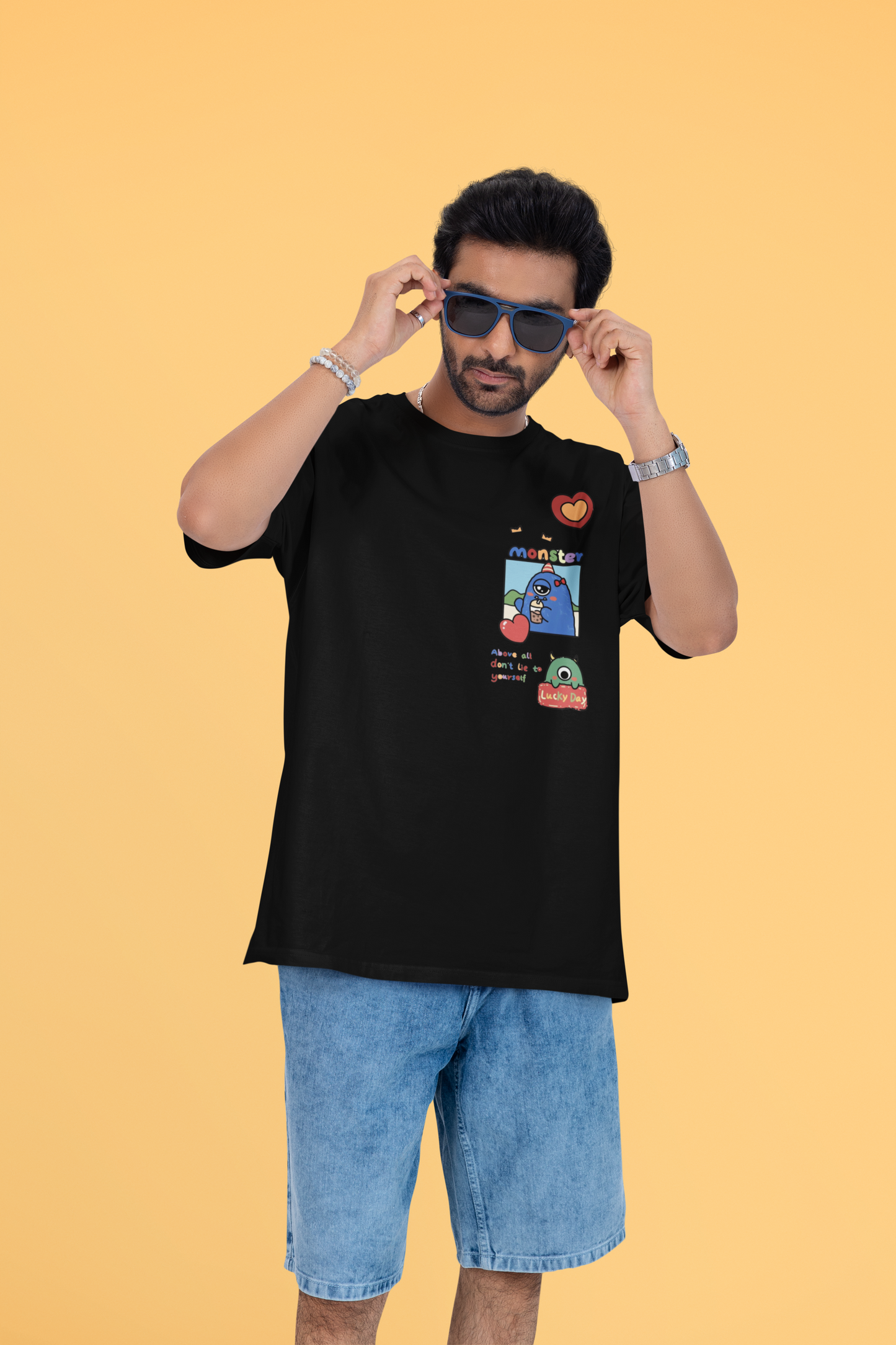 MONSTER'S LUCKY DAY OVERSIZED T-SHIRT